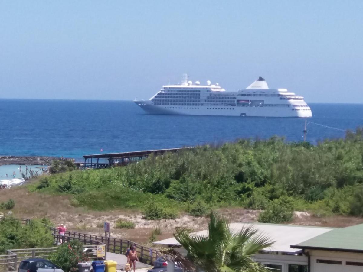 Bilocale Punta Rosa - Fronte Spiaggia Отранто Екстериор снимка